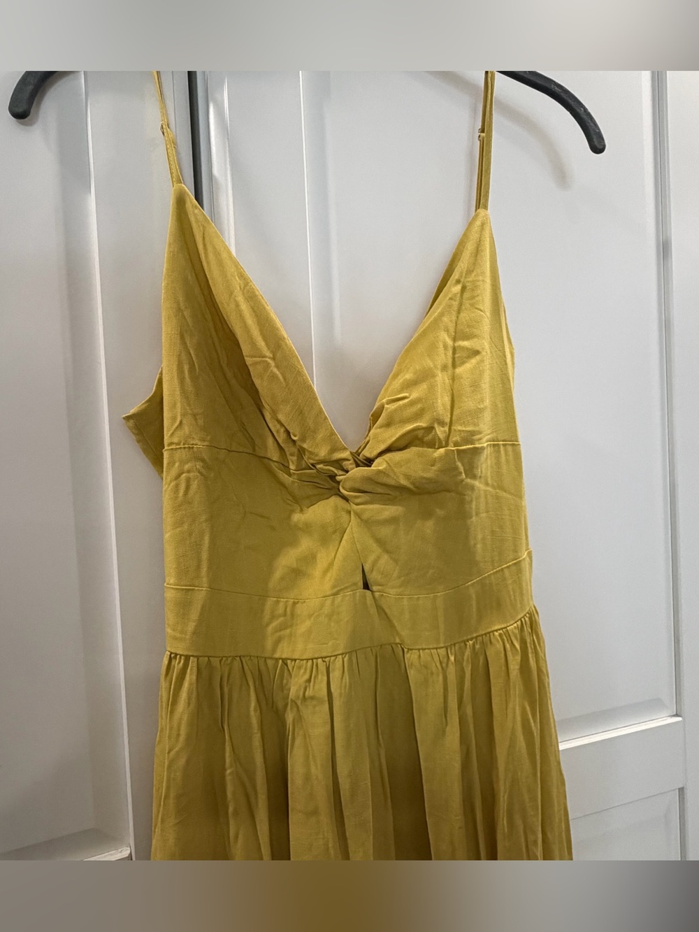 Cupshe Mustard Yellow Twist Front Spaghetti Strap Maxi Dress - Picture 3 of 9